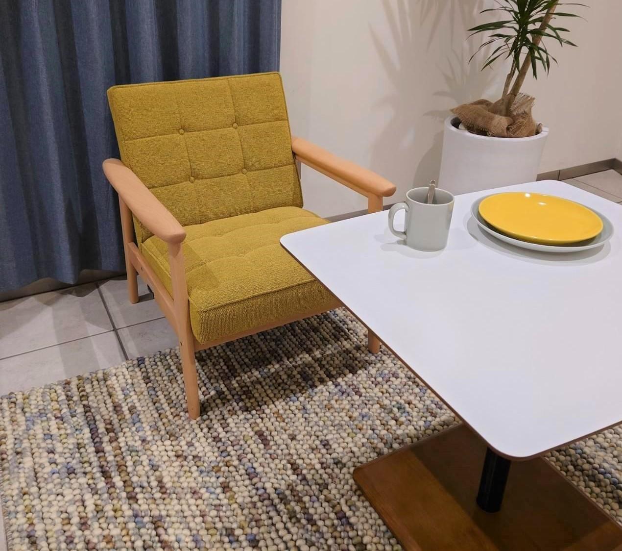 コンパクトで快適なコーディネート「Kチェア OASIS MIMOSA